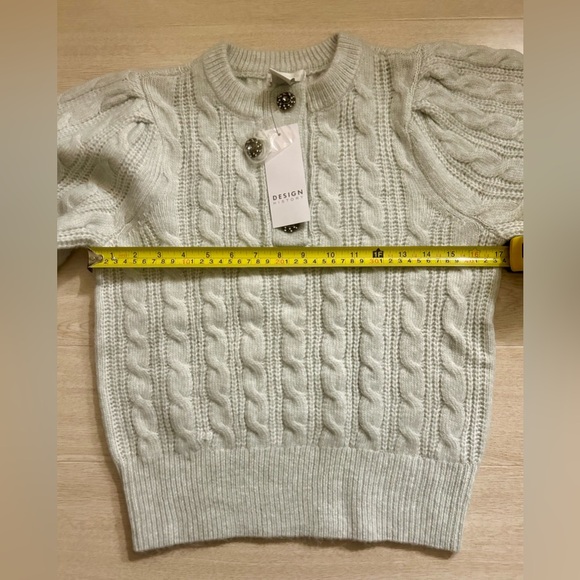 Design History Puff-Sleeve Gray Sweater - Picture 9 of 10